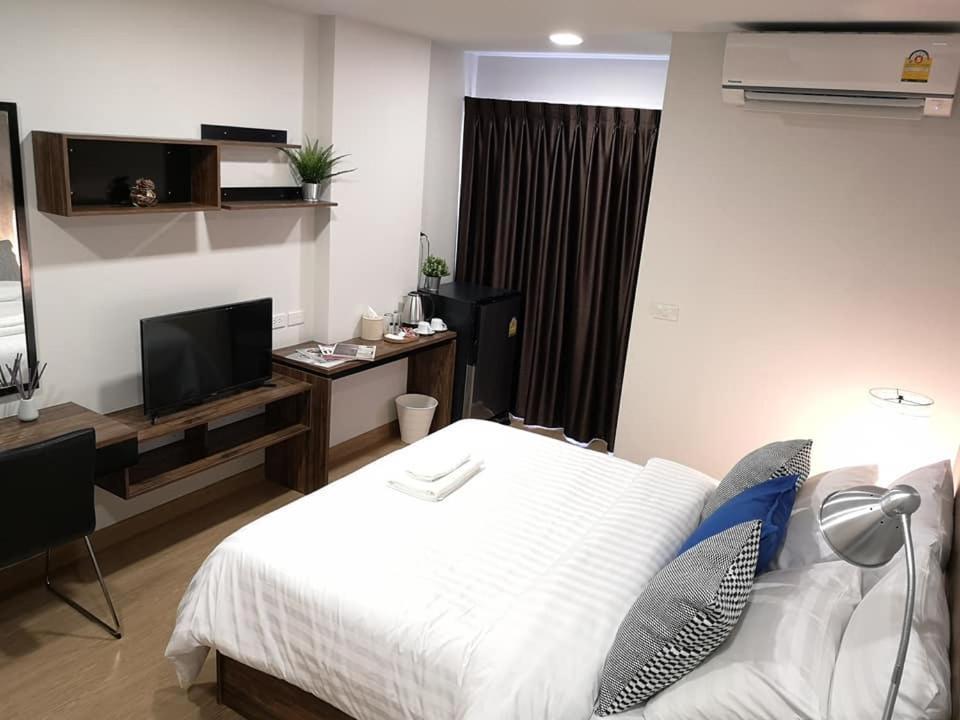 Aparthotel Tata House à Bangkok Extérieur photo