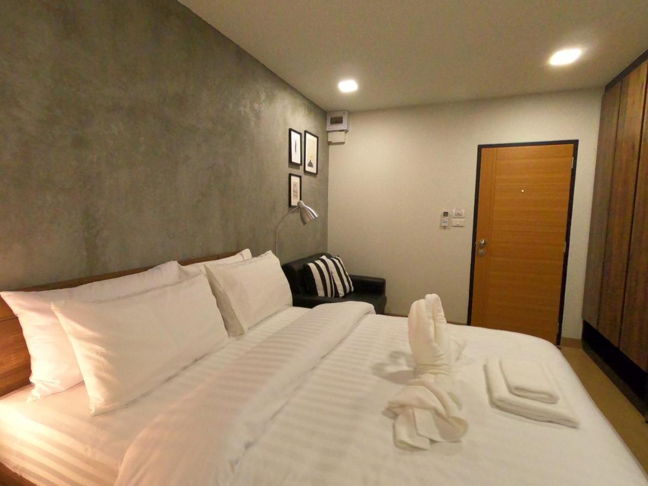 Aparthotel Tata House à Bangkok Extérieur photo